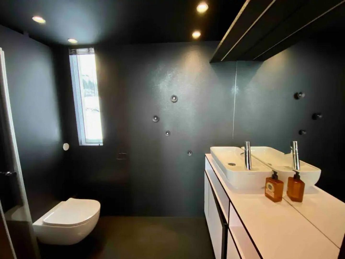 Appartamento Oceanview Mini-House - Stunning Views Ramberg Esterno foto