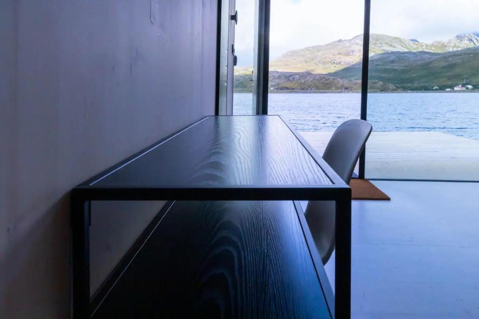 Appartamento Oceanview Mini-House - Stunning Views Ramberg Esterno foto